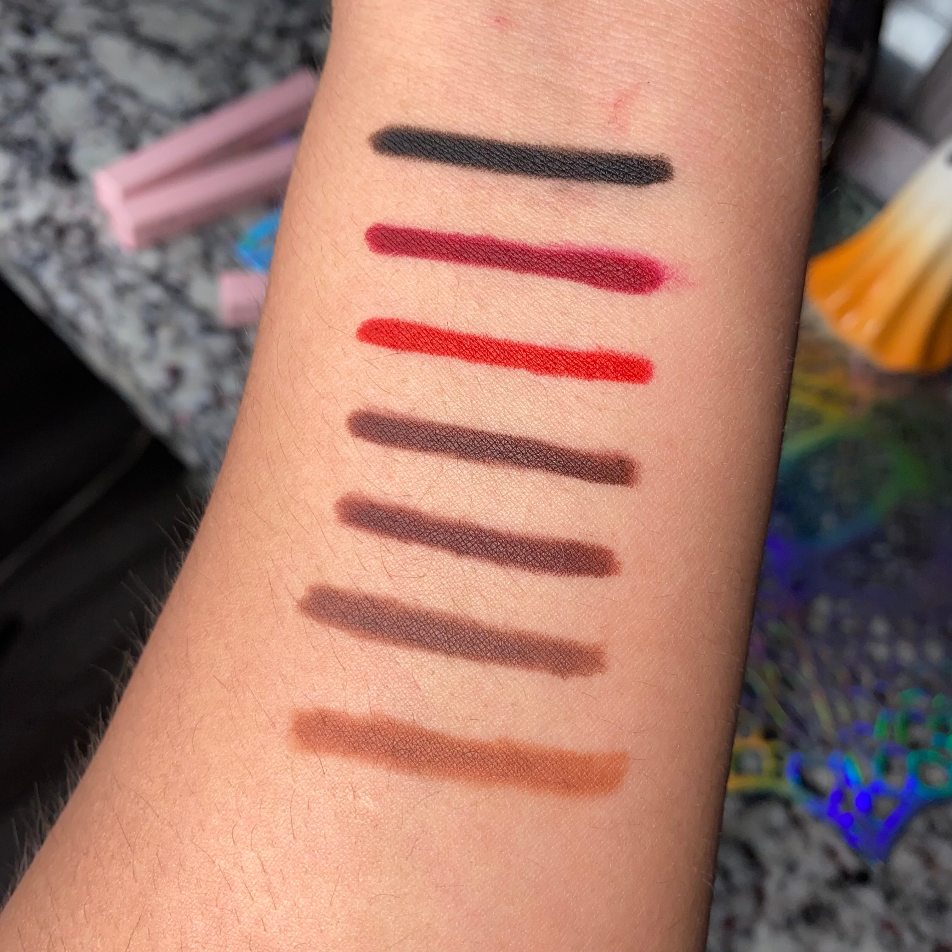 Retractable Lip Liner